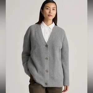 Quince NWOT Heather Grey Women's Boyfriend Cashmere Cardigan Sweater Small
